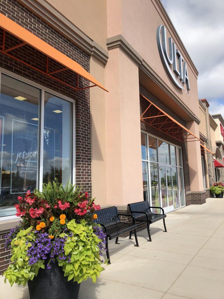 IMG_4568 2 Algonquin Commons