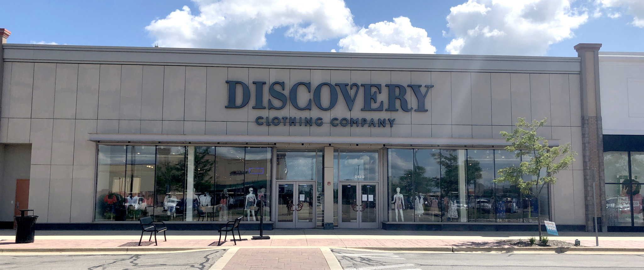 discovery clothing
